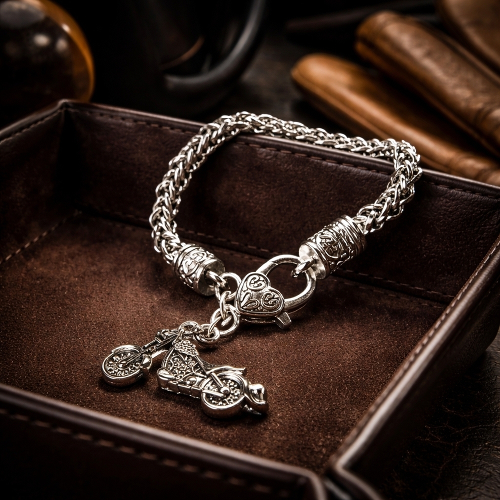Motorcycle Charm Bracelet. NEW